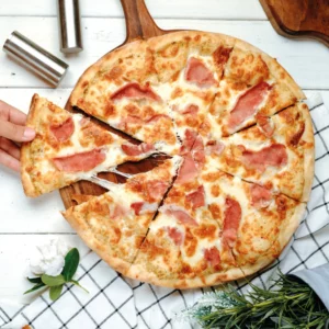 Pizza Muzzarella Y Jamón Grande A La Piedra